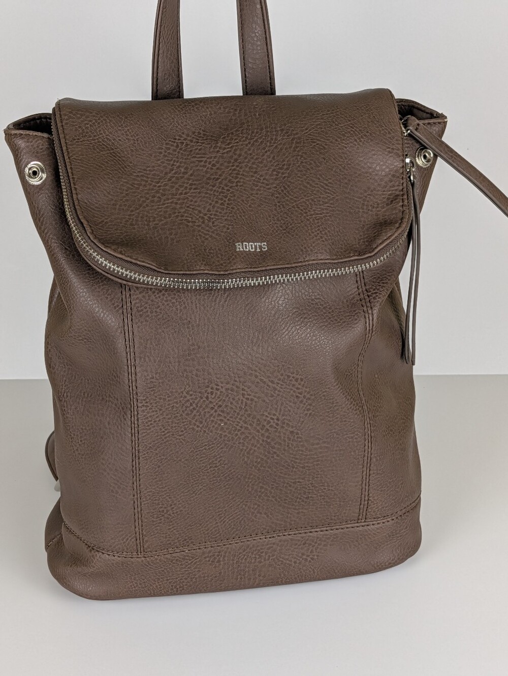 ​Roots Brown Faux Leather Backpack Zip Flap Rucksack Travel Bag